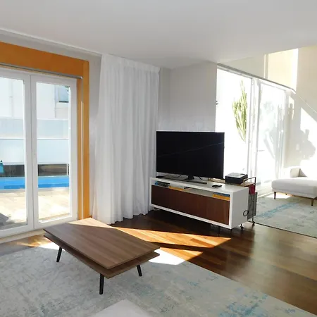 Jardim, Pool, Rooftop, Beach, Cascais Villa Parede